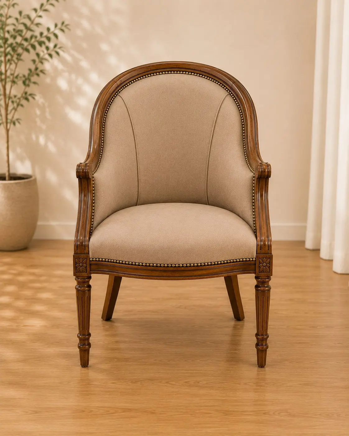 Sitial Tapizado Estilo Barrilete — retapizado por Carval Muebles en Viña del Mar
